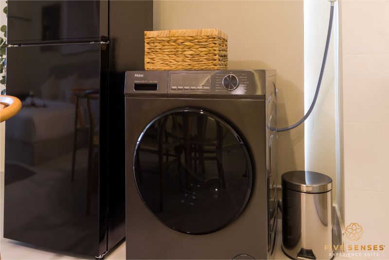 Japandi Premium Studio with Bathtub - room photo 20